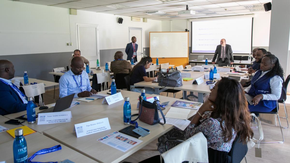 Atelier de formation aux techniques pour une négociation collective efficace avec Pierre-Jean Rozet de l'INTEFP.