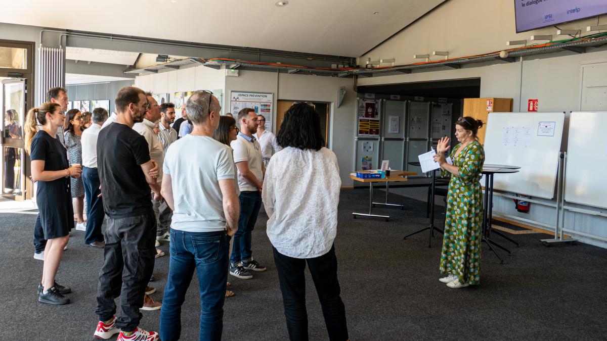 Embarquement individuel puis collectif des participants